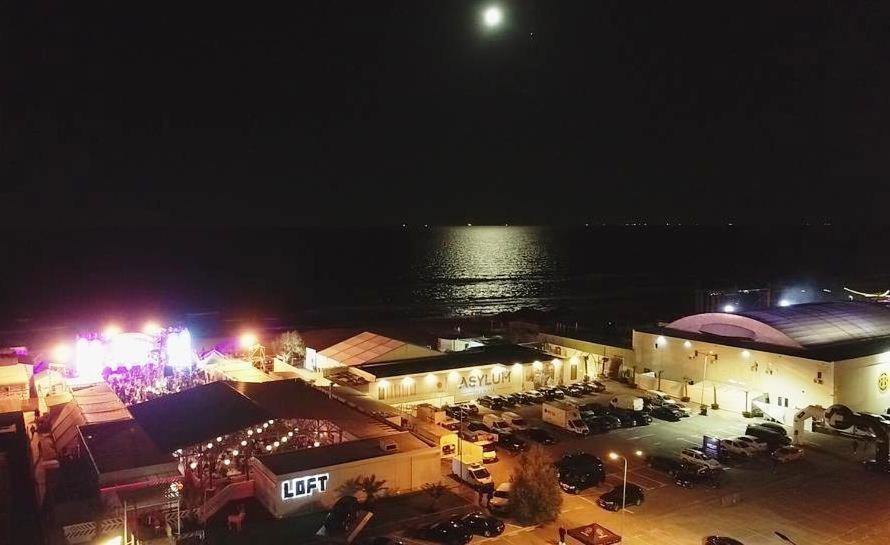 Ayka Apartment Mamaia Exterior photo